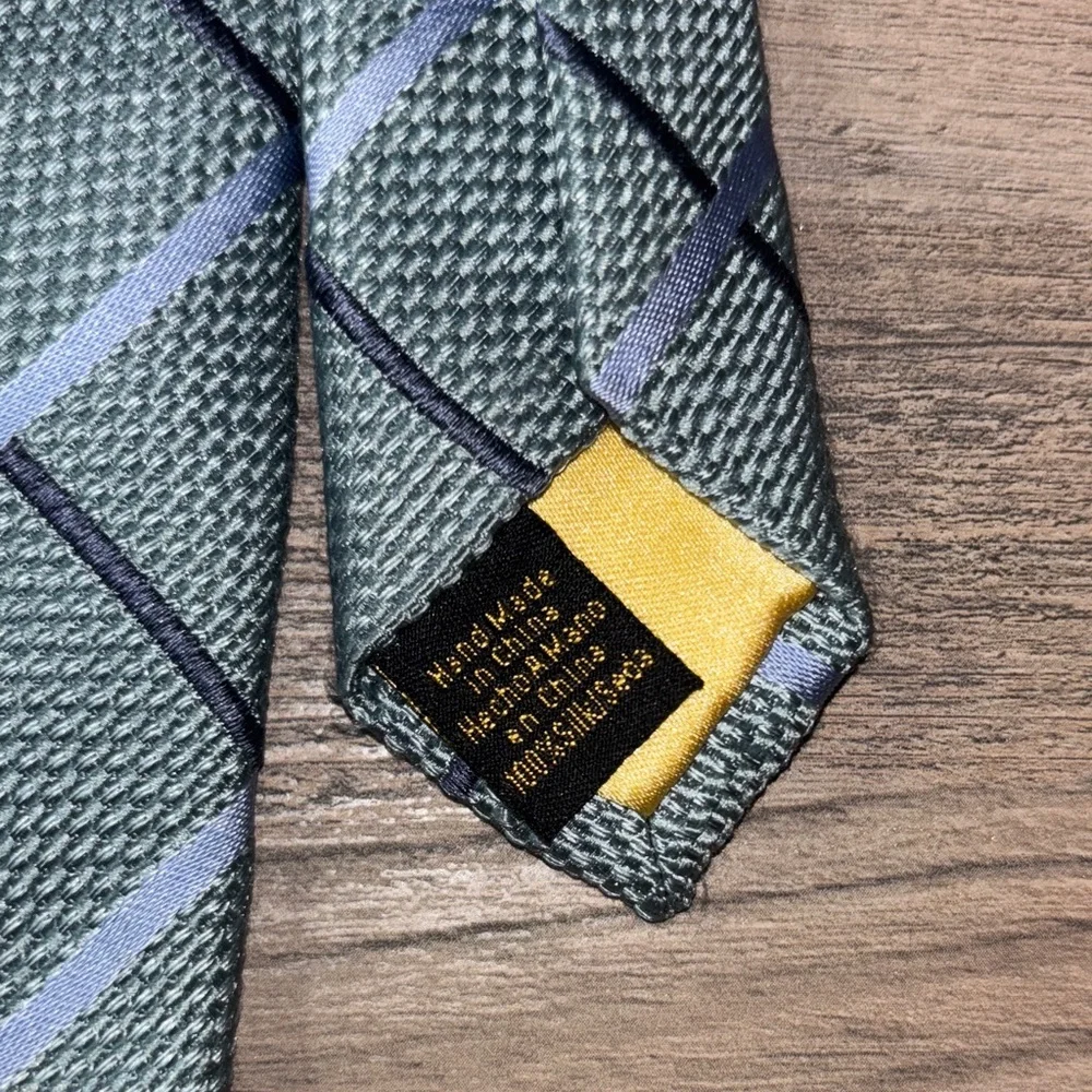 Donald Trump Signature Collection Silk Gray Checkered Tie